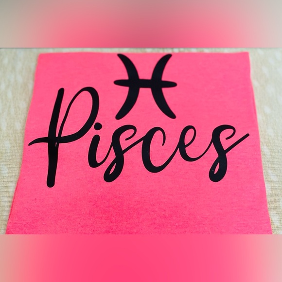 Dani Pisces Zodiac Tee - Picture 10 of 13